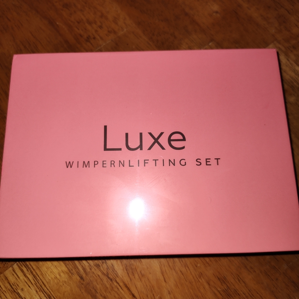 LUXE